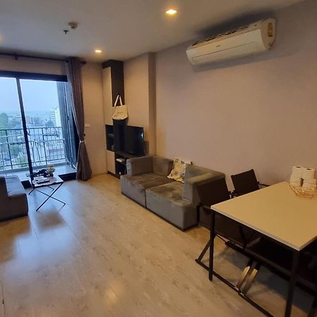 The Base Central Apartments Pattaya Exterior photo