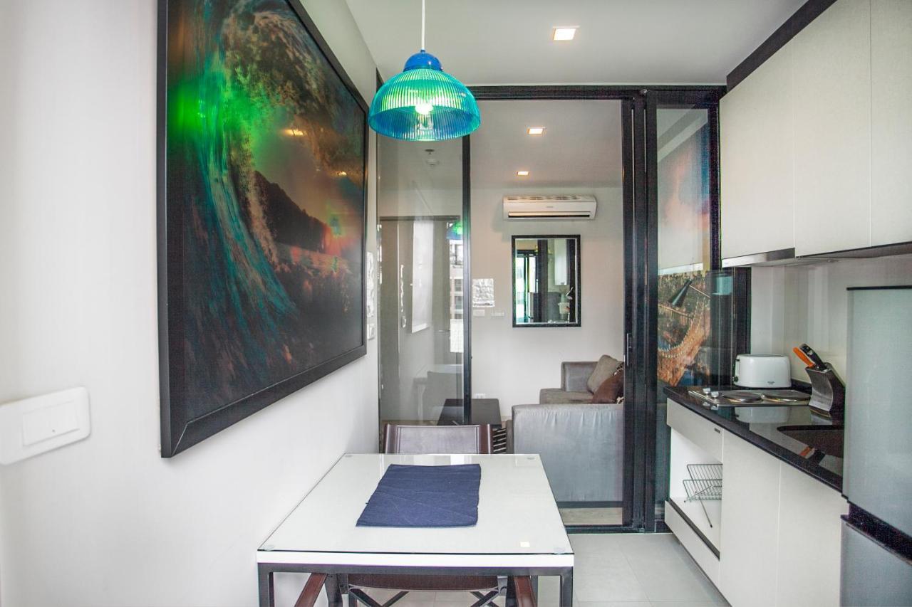The Base Central Apartments Pattaya Exterior photo
