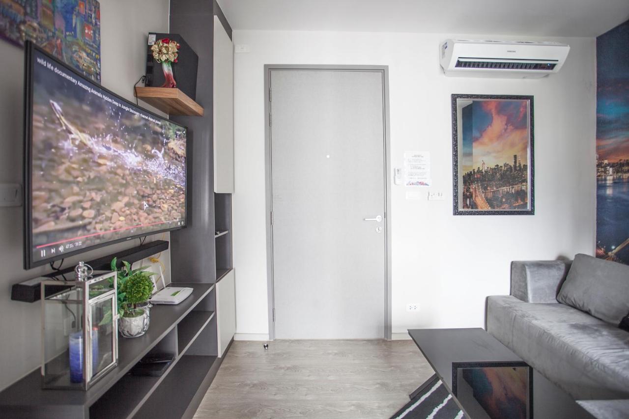 The Base Central Apartments Pattaya Exterior photo