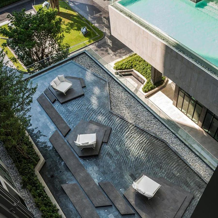 The Base Central Apartments Pattaya Exterior photo